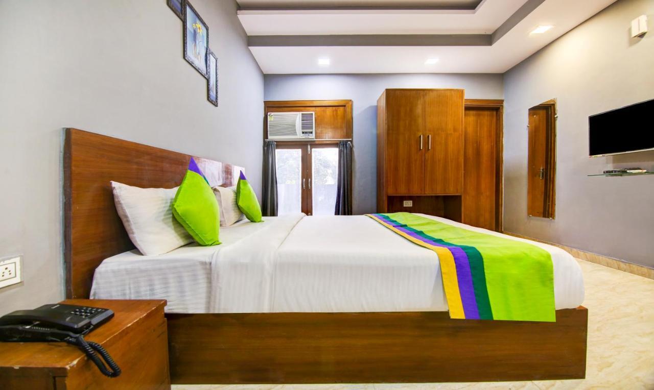 Treebo Trend Aashiyana Paradise Badshahpur Exterior photo